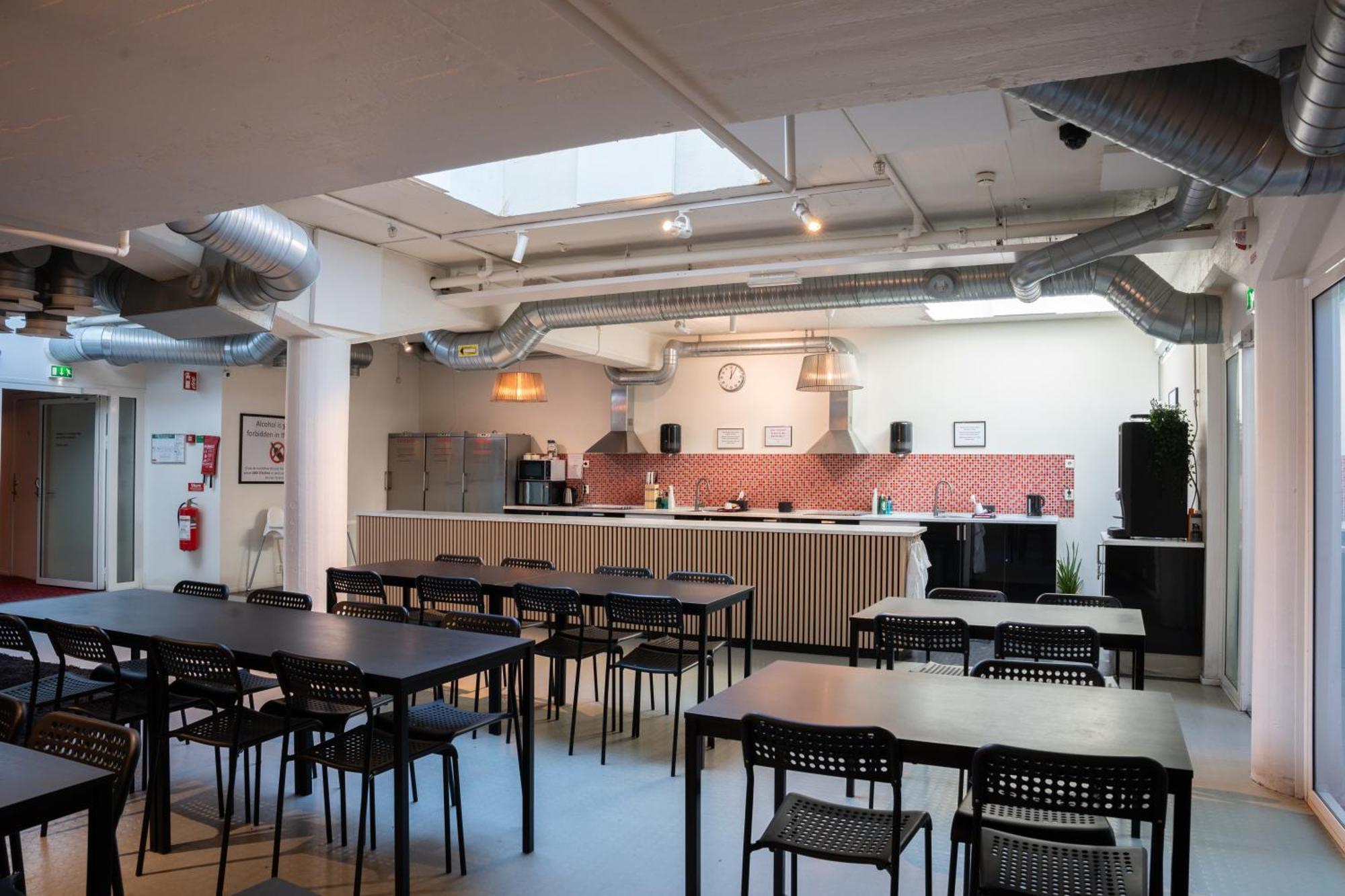 Stockholm Hostel Экстерьер фото