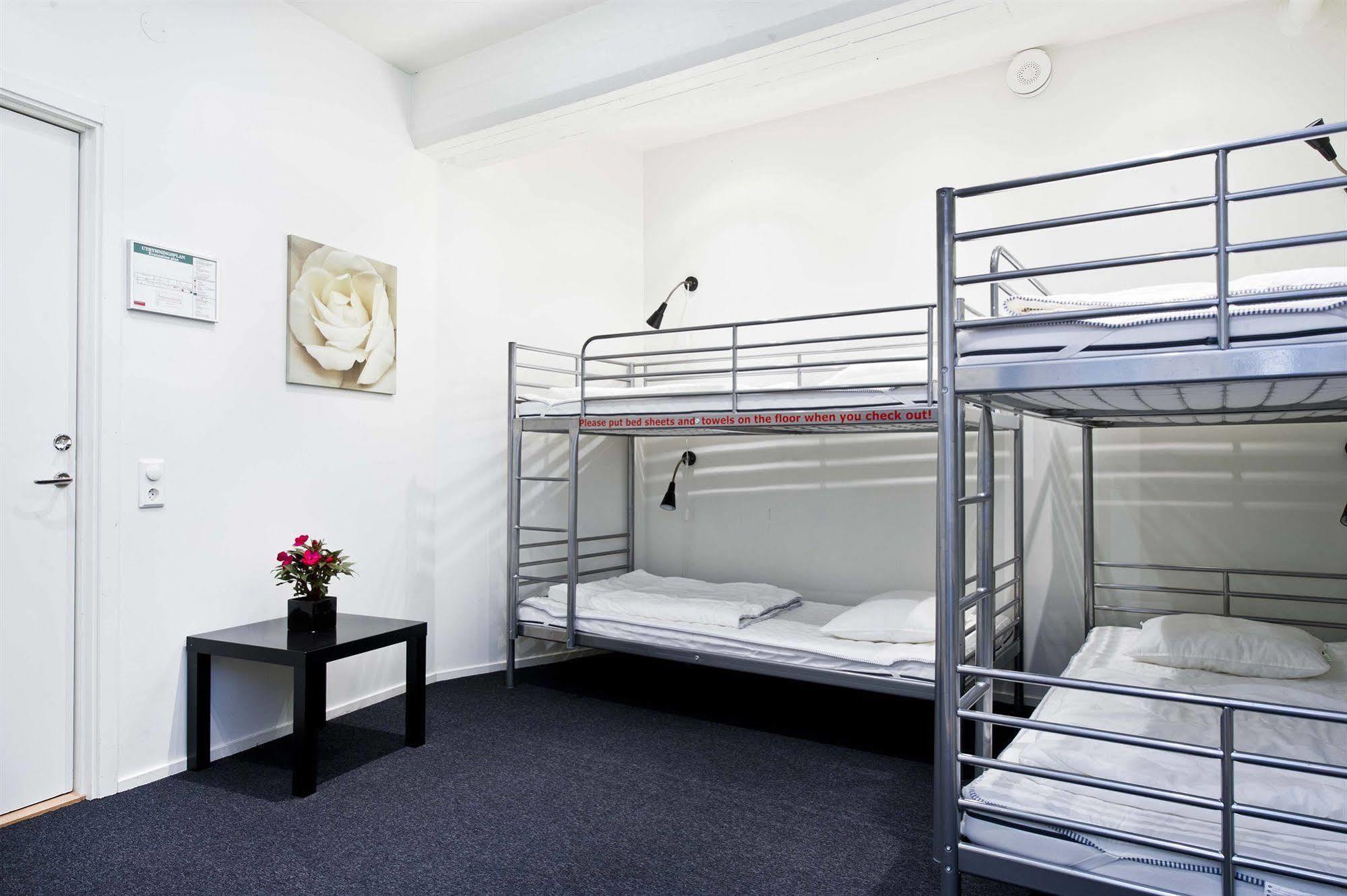 Stockholm Hostel Экстерьер фото