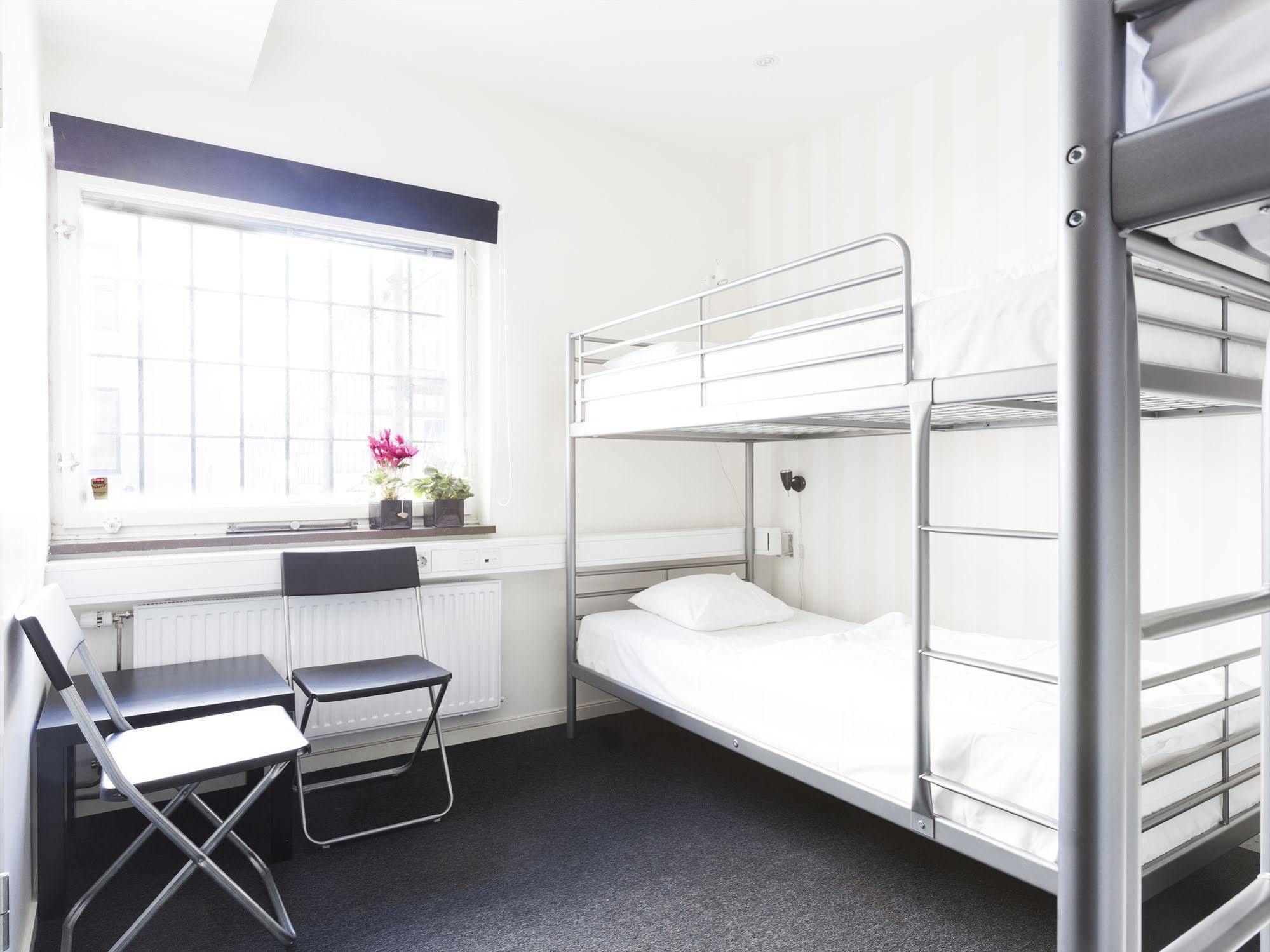 Stockholm Hostel Экстерьер фото